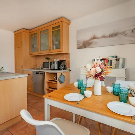 Sanssouci 03 Apartment